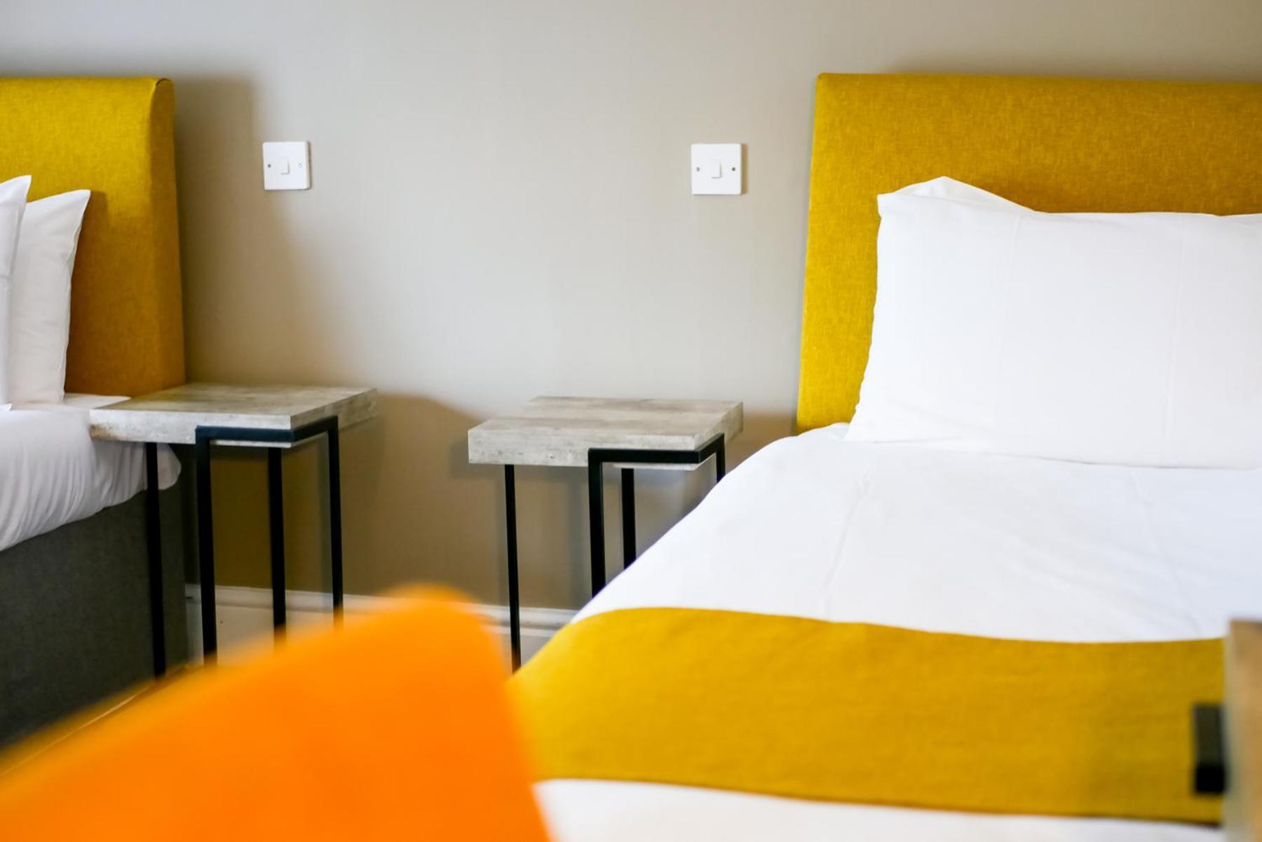 The County Hotel Haverfordwest Extérieur photo